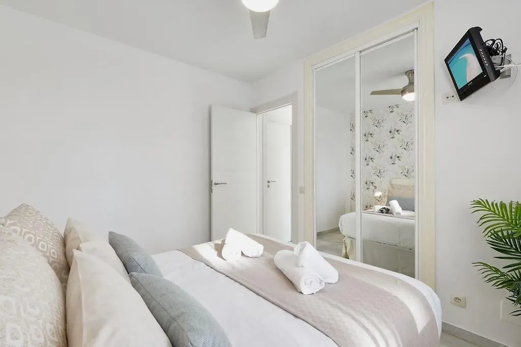 Erisa I Apartament La Carihuela 100 Mts Beach 토레몰리노스 아파트
