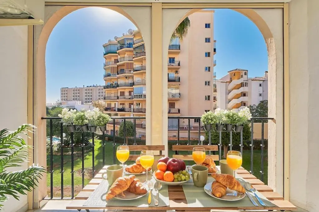 Erisa I Apartament La Carihuela 100 Mts Beach 토레몰리노스 0*,  스페인