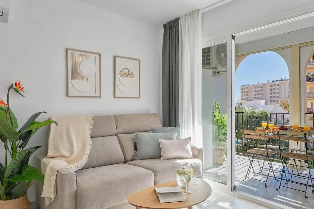 Erisa I Apartament La Carihuela 100 Mts Beach 토레몰리노스