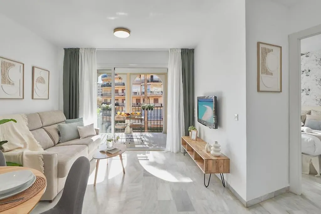 아파트 Erisa I Apartament La Carihuela 100 Mts Beach 토레몰리노스 스페인