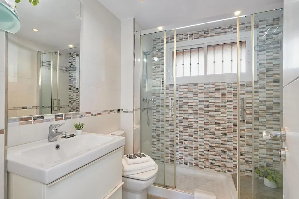 아파트 Erisa I Apartament La Carihuela 100 Mts Beach 토레몰리노스
